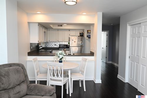 apt-904-139 N 11th St, Lincoln, NE, 68508-3623 | Card Image