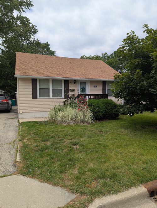 1409 Frederick St, Joliet, IL, 60435-4155 | Card Image