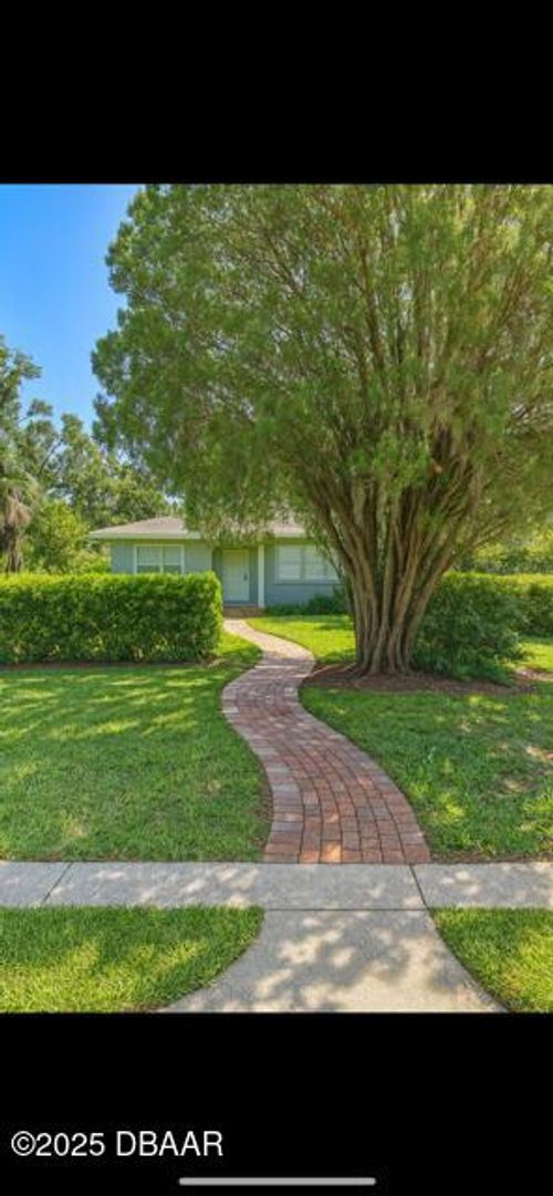 633-631633 Byron Ave, DAYTONA BEACH, FL, 32114-1901 | Card Image