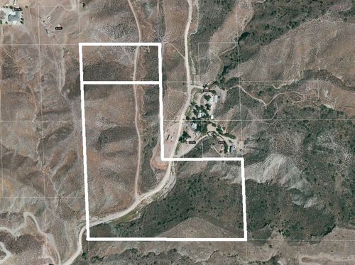 8 Summit Knoll Rd, Santa Clarita, CA, 91390 | Card Image