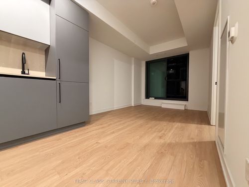 817-35 Parliament St, Toronto, ON, M5A0Z5 | Card Image