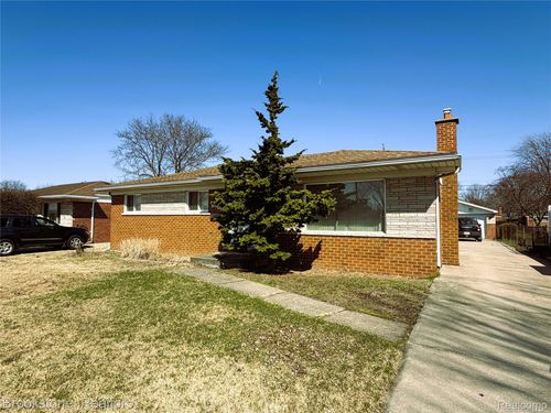 31228 Regal Dr, Warren, MI, 48088-7335 | Card Image