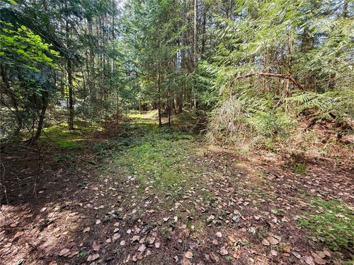 24 Carmen Cres, Gabriola Island, BC, V0R1X2 | Card Image