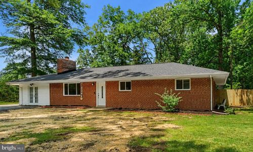 18301 Cabin Rd, TRIANGLE, VA, 22172-1404 | Card Image