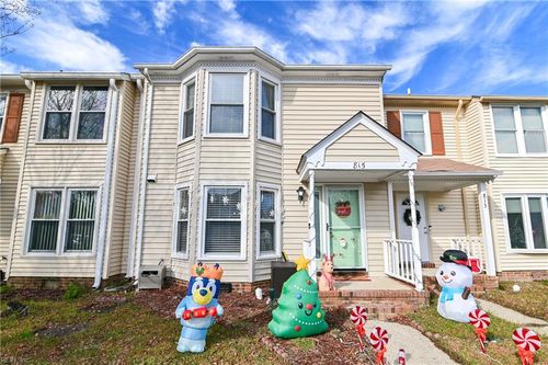815 Christa Ct, Virginia Beach, VA, 23462-5258 | Card Image