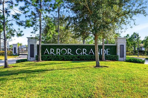 2402 Starwood Ct, LAKEWOOD RANCH, FL, 34211-2635 | Card Image