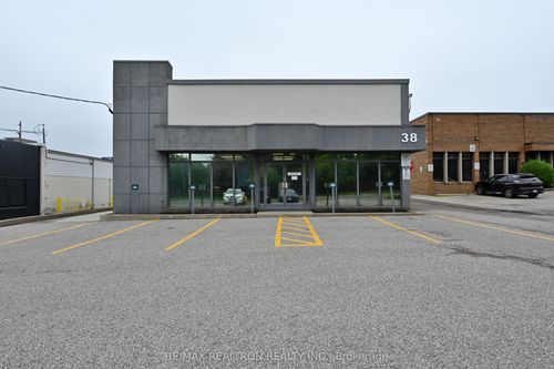 38 Carnforth Rd, North York, ON, M4A2K7 | Card Image