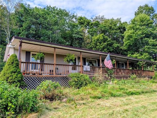 10811 Freedom Road, Kimbolton, OH, 43749 | Card Image