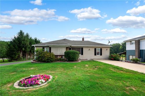 170 Lairds Crossing Rd, Worthington, PA, 16262-4614 | Card Image