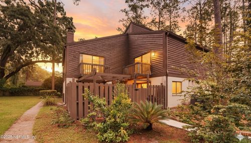 10441 Big Tree Cir W, Jacksonville, FL, 32257-6352 | Card Image