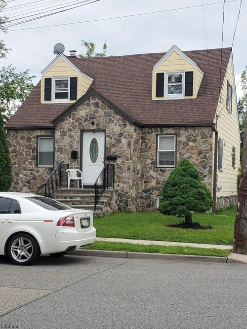 b-89 6th Ave, Clifton, NJ, 07011-2458 | Card Image
