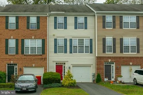 51 Swearingen Way, SHEPHERDSTOWN, WV, 25443-4828 | Card Image