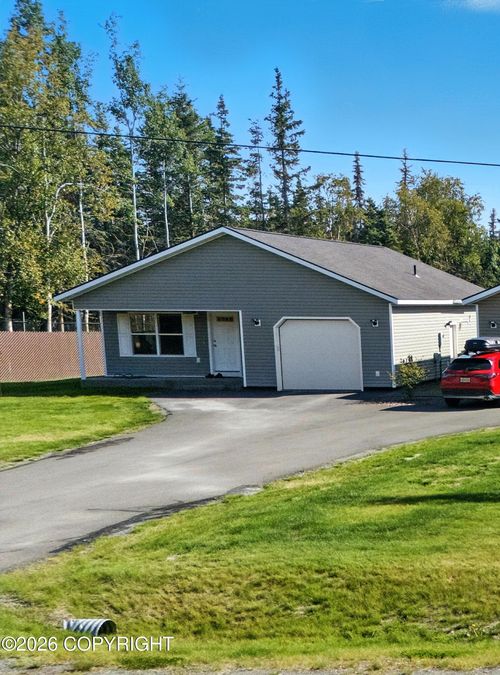 unit-4-206 Mckinley St, Kenai, AK, 99611-7484 | Card Image