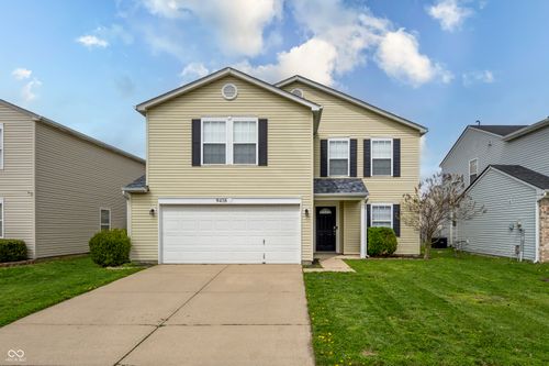 9416 Constellation Dr, Pendleton, IN, 46064-7511 | Card Image