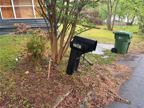 2387 Saint James Dr Nw, Atlanta, GA, 30318-4623 | Card Image