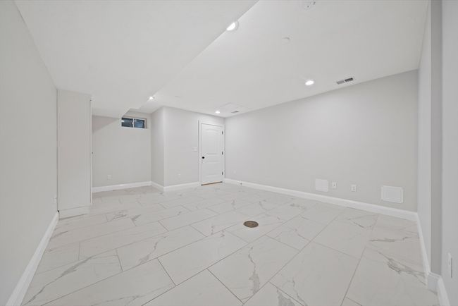 APT-9 - 469 Sherman St, House attached with 2 bedrooms, 3 bathrooms and 2 parking in Canton MA | Image 28