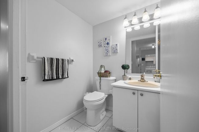913 - 145 Hillcrest Ave, Condo with 3 bedrooms, 2 bathrooms and 1 parking in Mississauga ON | Image 21