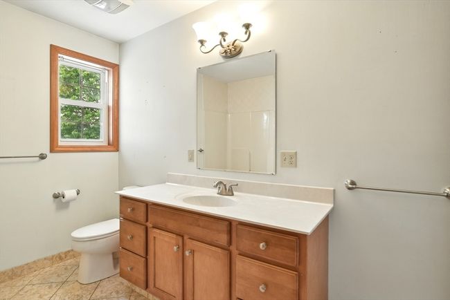 254 Island Pond Rd, House other with 3 bedrooms, 2 bathrooms and 4 parking in Springfield MA | Image 14