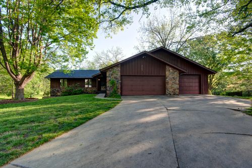 2065 E Savoy Court, Springfield, MO, 65804 | Card Image