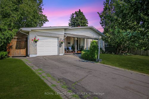 2175 Audrey Ave, Ottawa, ON, K1G1L1 | Card Image
