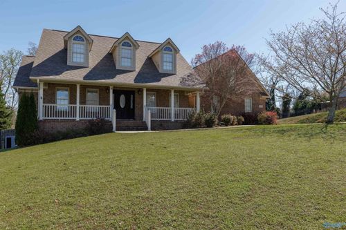 3203 Hillcrest Dr, Scottsboro, AL, 35769-6421 | Card Image