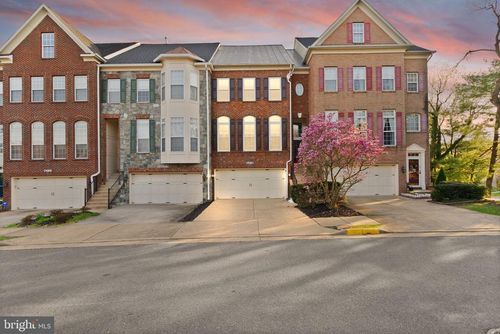 6719 Aspen Trace Ct, ANNANDALE, VA, 22003-3570 | Card Image