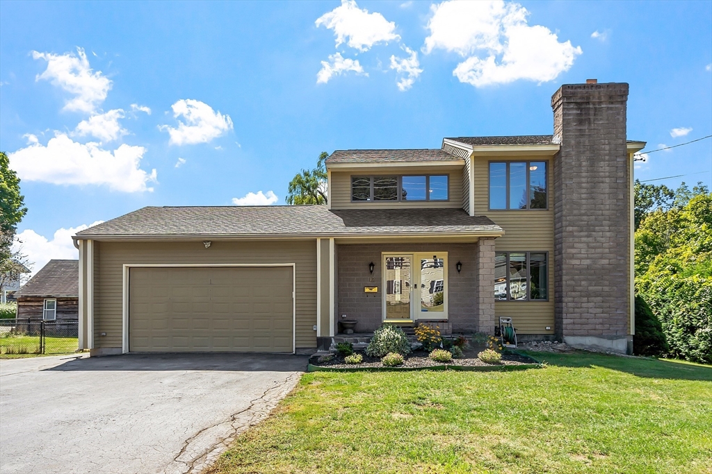 Keystone Dr, Leominster, MA 01453