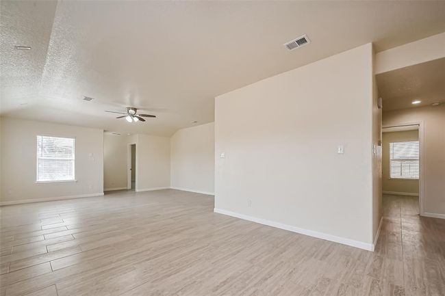 9622 Sugarblossom Ln, House other with 4 bedrooms, 2 bathrooms and 2 parking in Sugar Land TX | Image 10