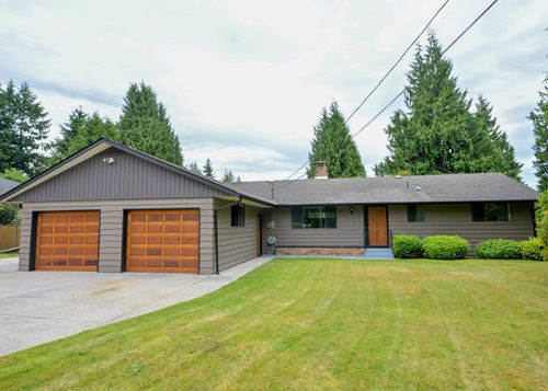 6473 Norvan Rd, Sechelt, BC, V7Z0S6 | Card Image