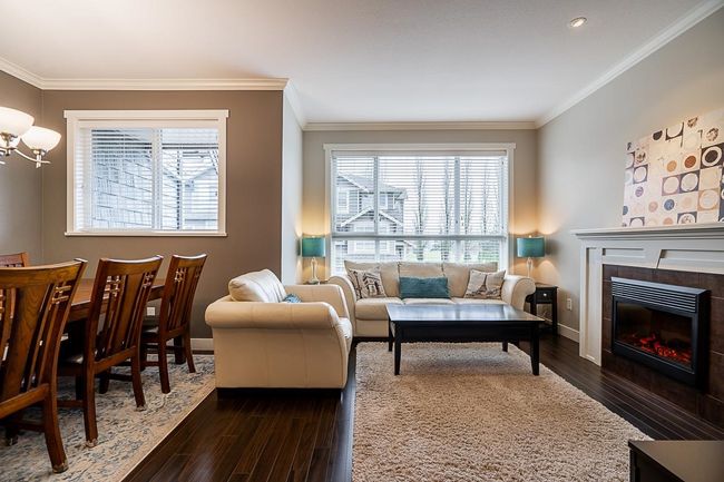 4 - 7848 170 Street, Townhouse with 3 bedrooms, 2 bathrooms and 4 parking in Surrey BC | Image 3
