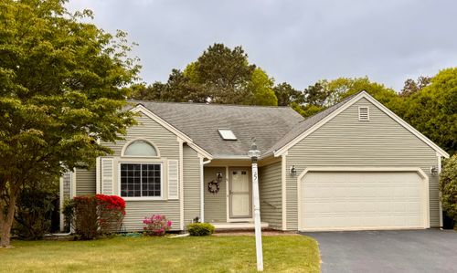 5 Skipjack Ln, Hyannis, MA, 02601-2195 | Card Image