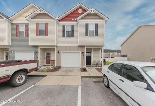 512 Caldwell Loop, Jacksonville, NC, 28546-1401 | Card Image