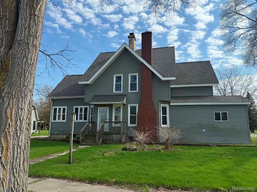 132 Whitelam St, Bad Axe, MI, 48413-1612 | Card Image