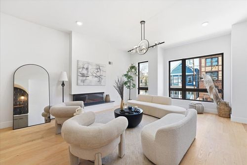 1-81 Lexington Ave, Jersey City, NJ, 07304-1609 | Card Image