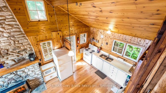 1081 Dyers Bay Rd, House other with 2 bedrooms, 1 bathrooms and 4 parking in Miller Lake ON | Image 28