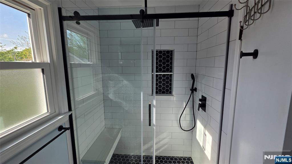 Residential Lease in Kearny 2