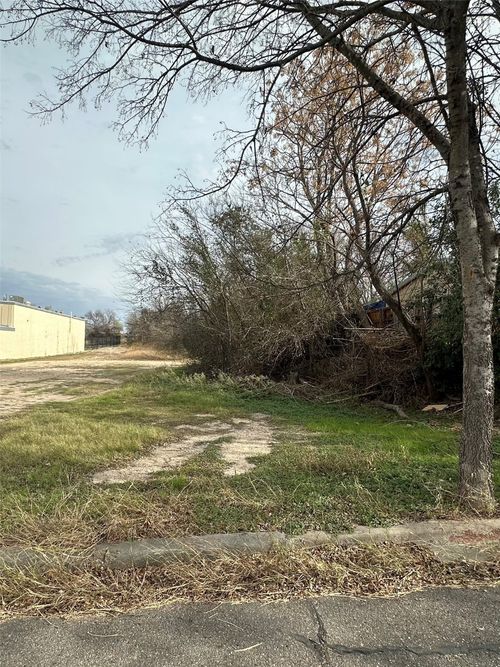 414 S 20th St, Waco, TX, 76706-1810 | Card Image