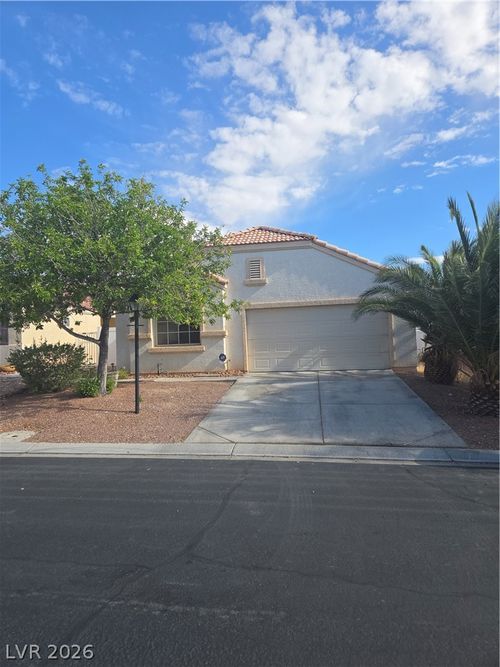626 Regal Robin Way, North Las Vegas, NV, 89084-1236 | Card Image