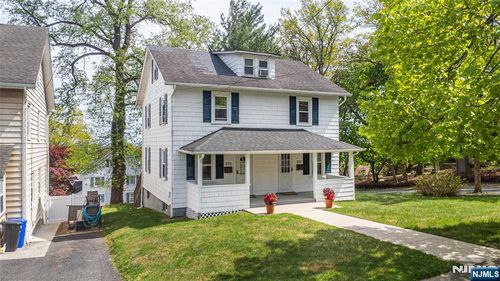251 Mccosh Rd, Montclair, NJ, 07043-2107 | Card Image