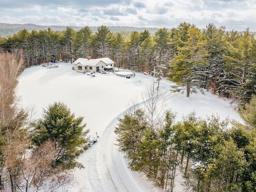 21 Highland Ave, Canaan, NH, 03741-7835 | Card Image