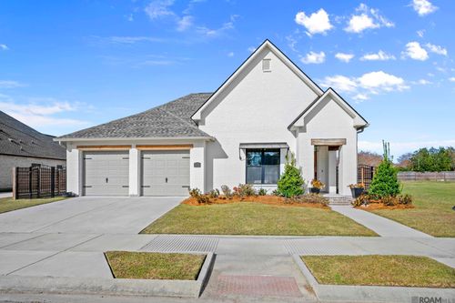 17759 Empress Dr, Greenwell Springs, LA, 70739-4024 | Card Image