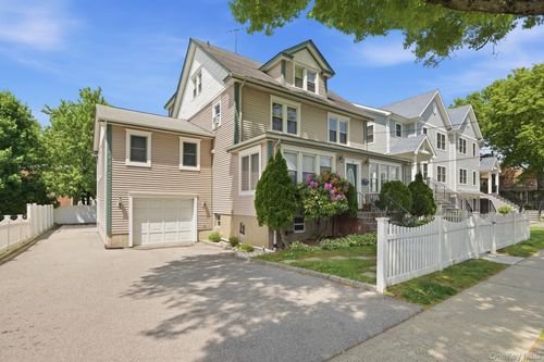 2-52 Nelson Ave, Harrison, NY, 10528-3220 | Card Image