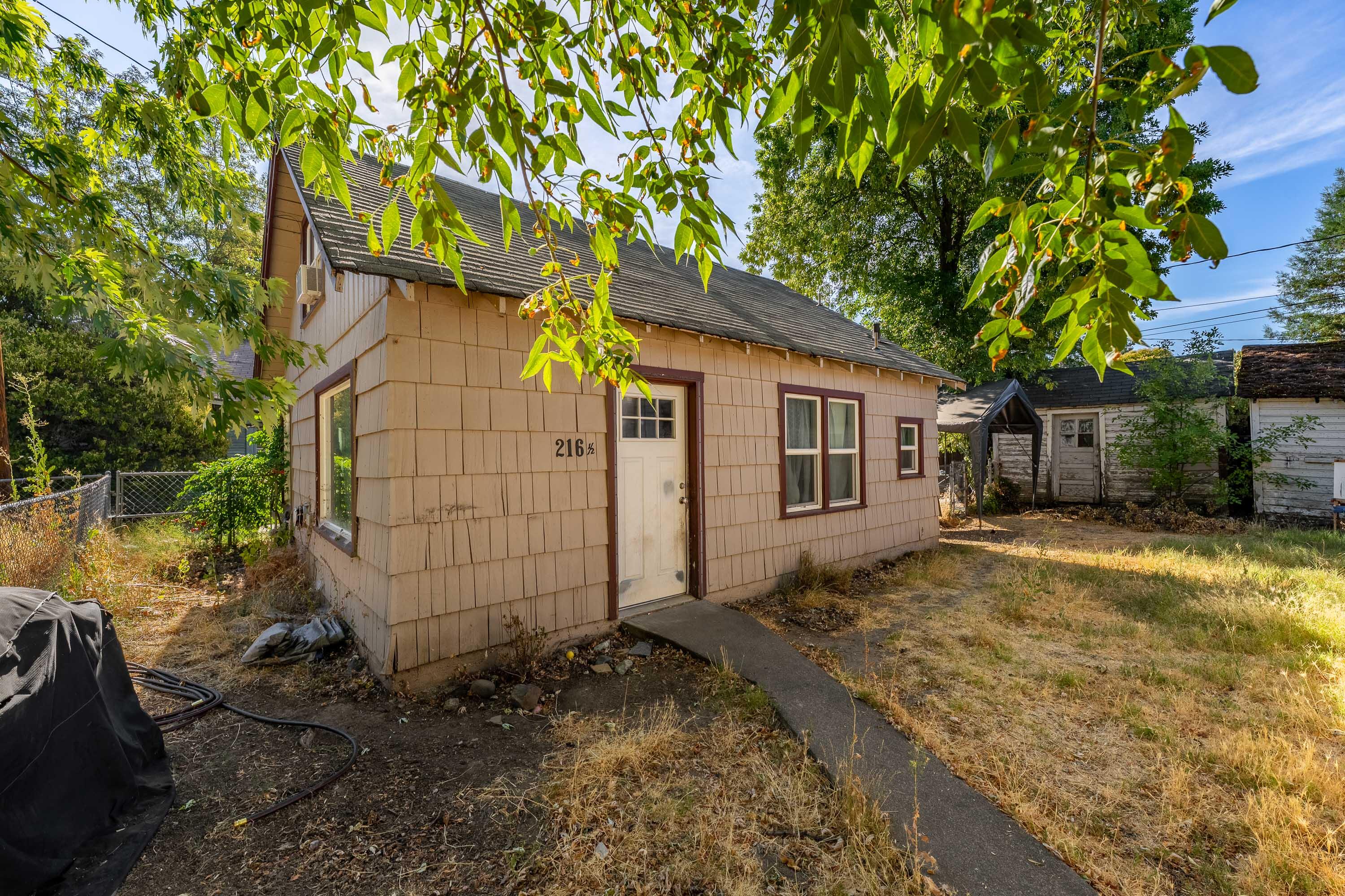 Residential Income in Medford 5