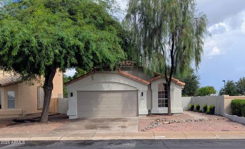 1020 W Myrna Ln, Tempe, AZ, 85284-2802 | Card Image