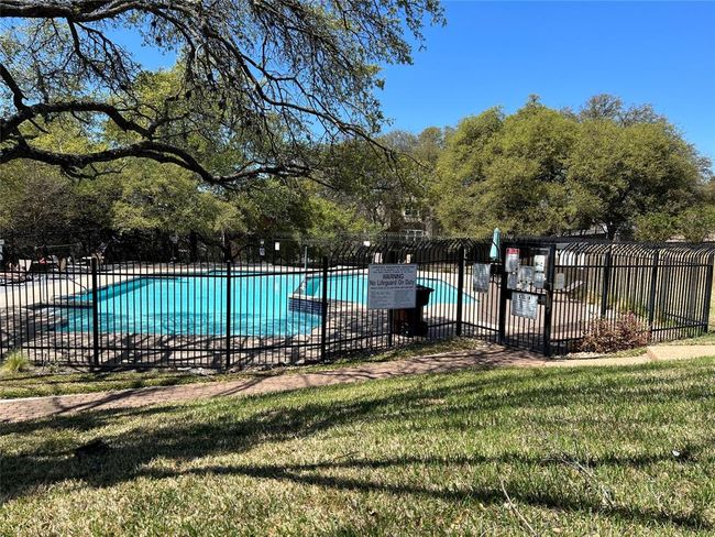 Comunity Pool | Image 17