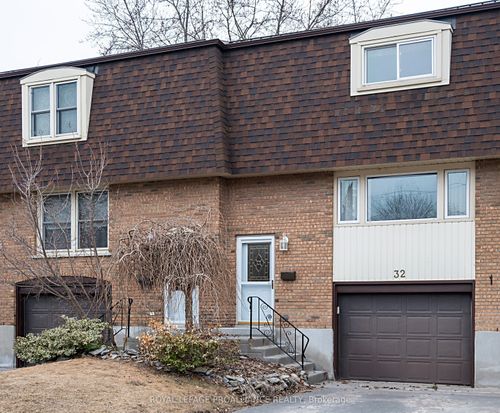 32 Ohare Street, Belleville, ON, K8P4N1 | Card Image