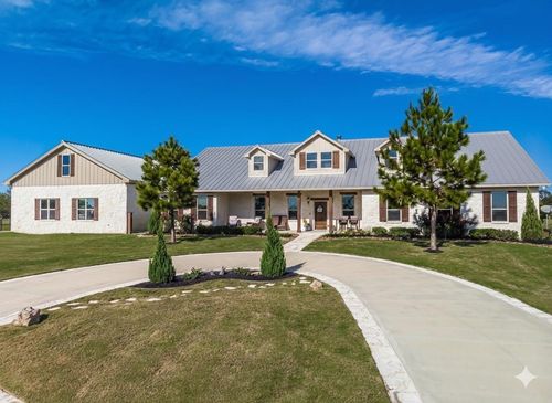 4999 Pin Oak Rd, Franklin, TX, 77856-4463 | Card Image