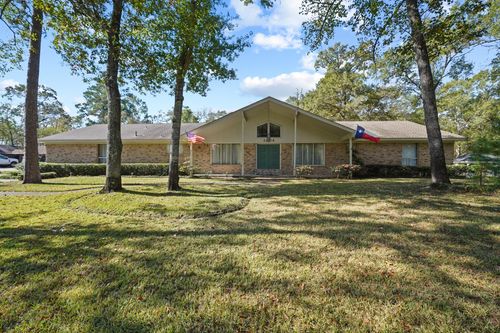 1204 Live Oak Ln, Lufkin, TX, 75904-4218 | Card Image