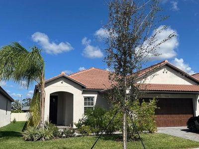 17140 Holly Well Avenue, House other with 2 bedrooms, 2 bathrooms and null parking in WIMAUMA FL | Image 2