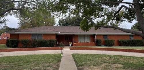 1109 E 18th St, Colorado City, TX, 79512-3479 | Card Image